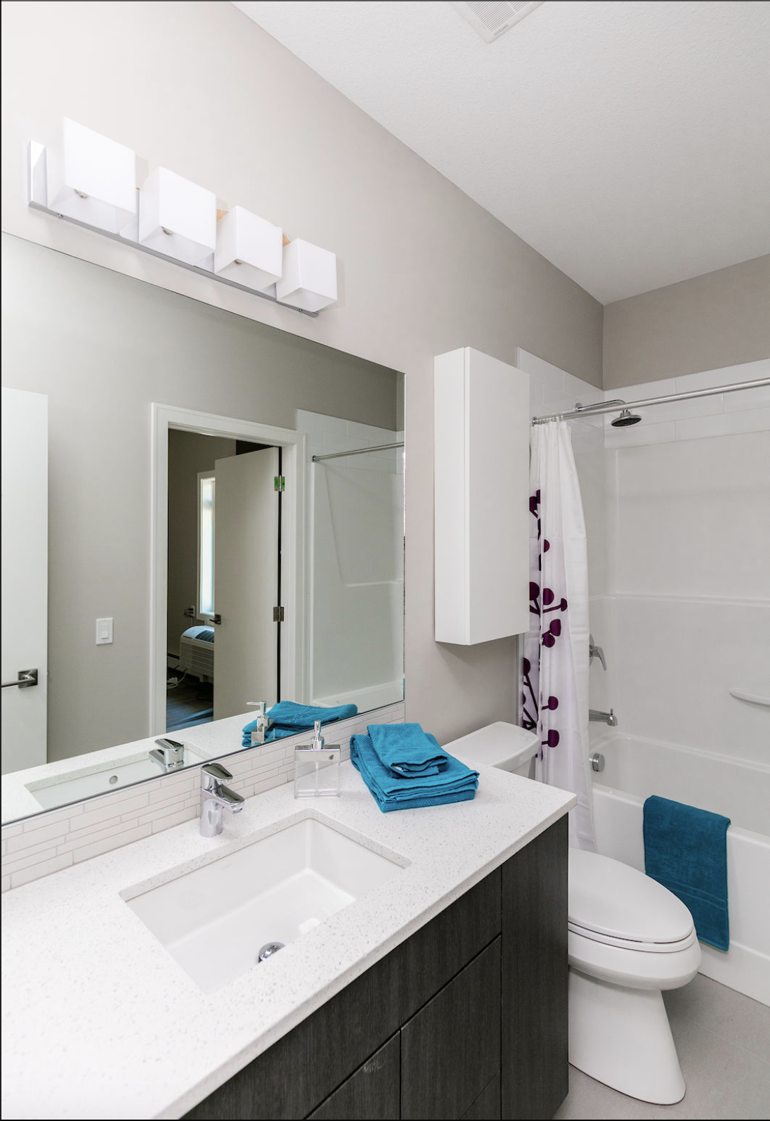 0404-2110 Centre Street N, Calgary, AB, T2E 2T3 - 9