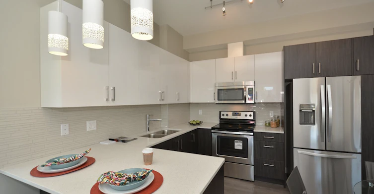 0404-2110 Centre Street N, Calgary, AB, T2E 2T3 - 6