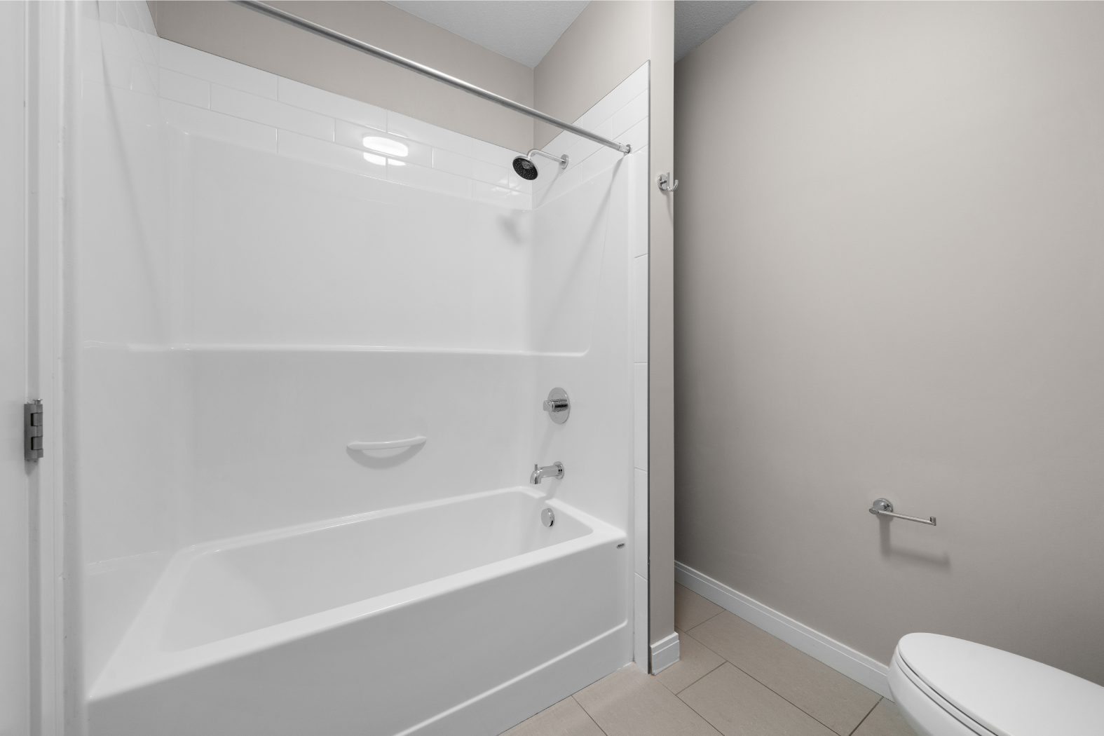 0404-2110 Centre Street N, Calgary, AB, T2E 2T3 - 27