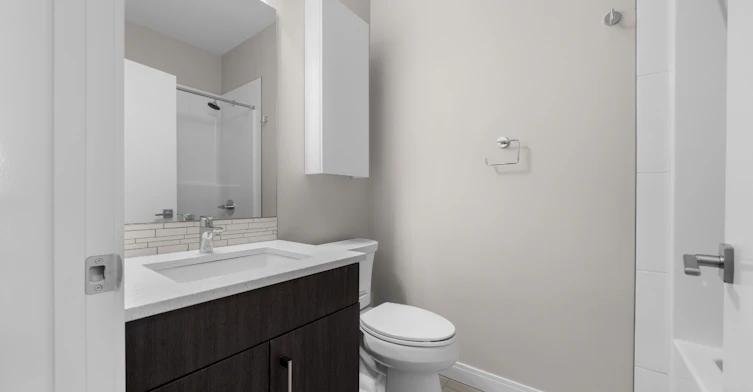 0404-2110 Centre Street N, Calgary, AB, T2E 2T3 - 24