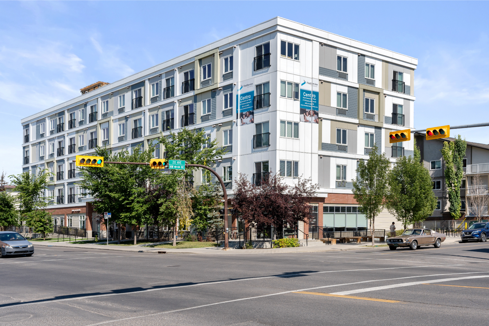 0404-2110 Centre Street N, Calgary, AB, T2E 2T3