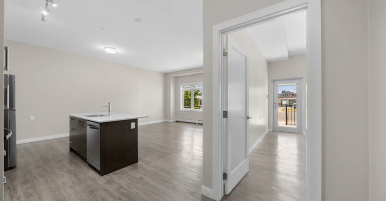 0404-2110 Centre Street N, Calgary, AB, T2E 2T3 - 16