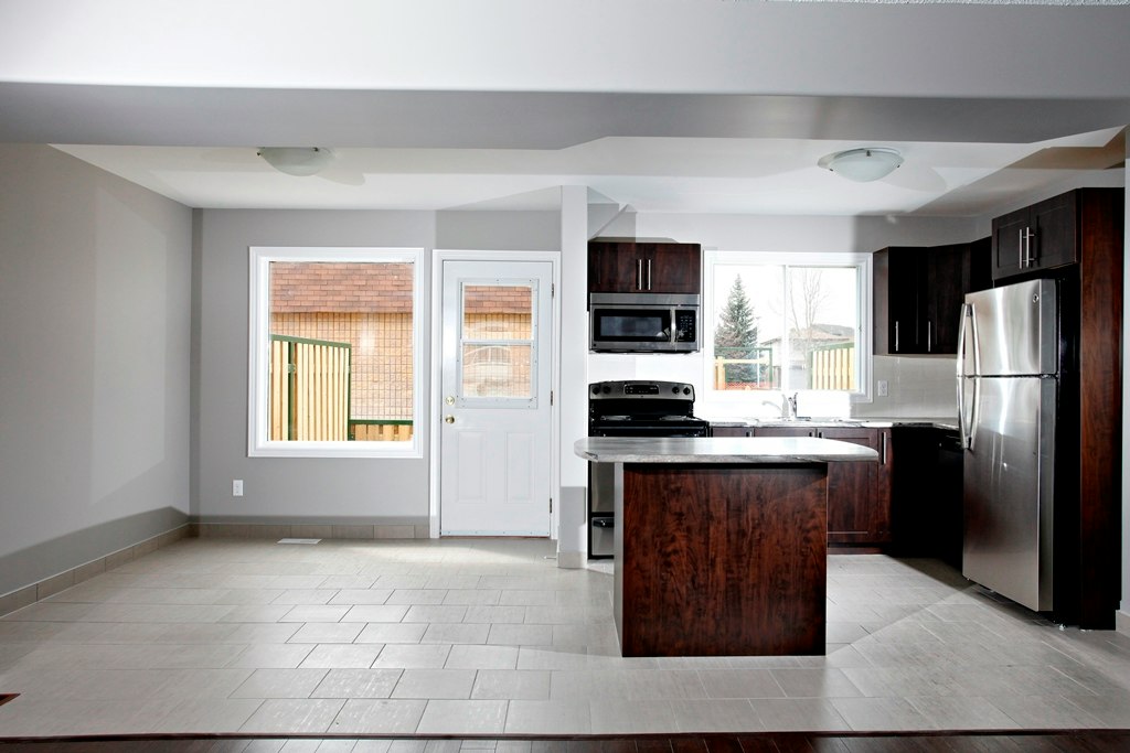 27-1717 Lansing Avenue, Greater Sudbury, ON, P3A 5C5 3