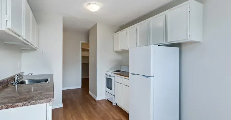 401-208 V Avenue South, Saskatoon, SK, S7M 3E3 - 20