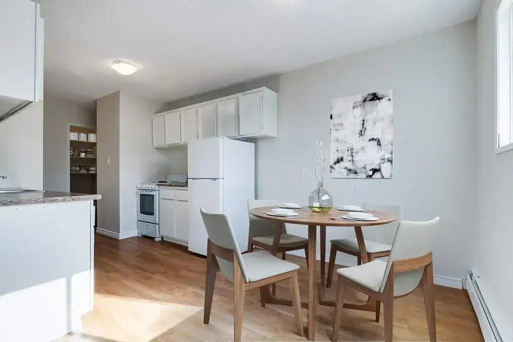 401-208 V Avenue South, Saskatoon, SK, S7M 3E3 - 17