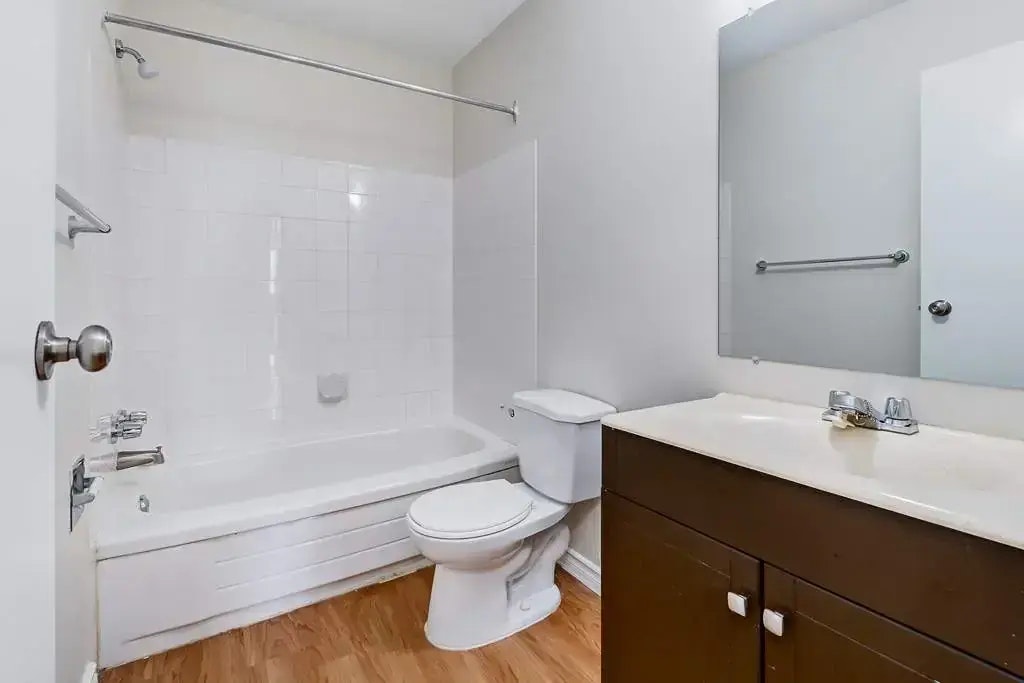 401-208 V Avenue South, Saskatoon, SK, S7M 3E3 - 21