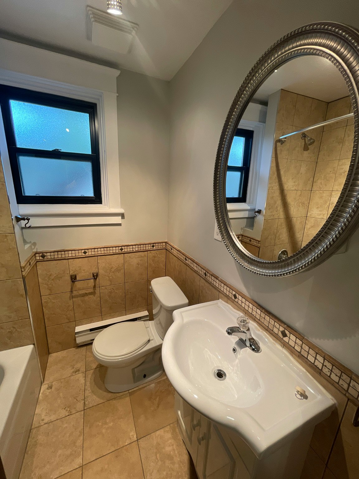 2-190 Stanley Avenue, Ottawa, ON, K1M 1P3 - 6