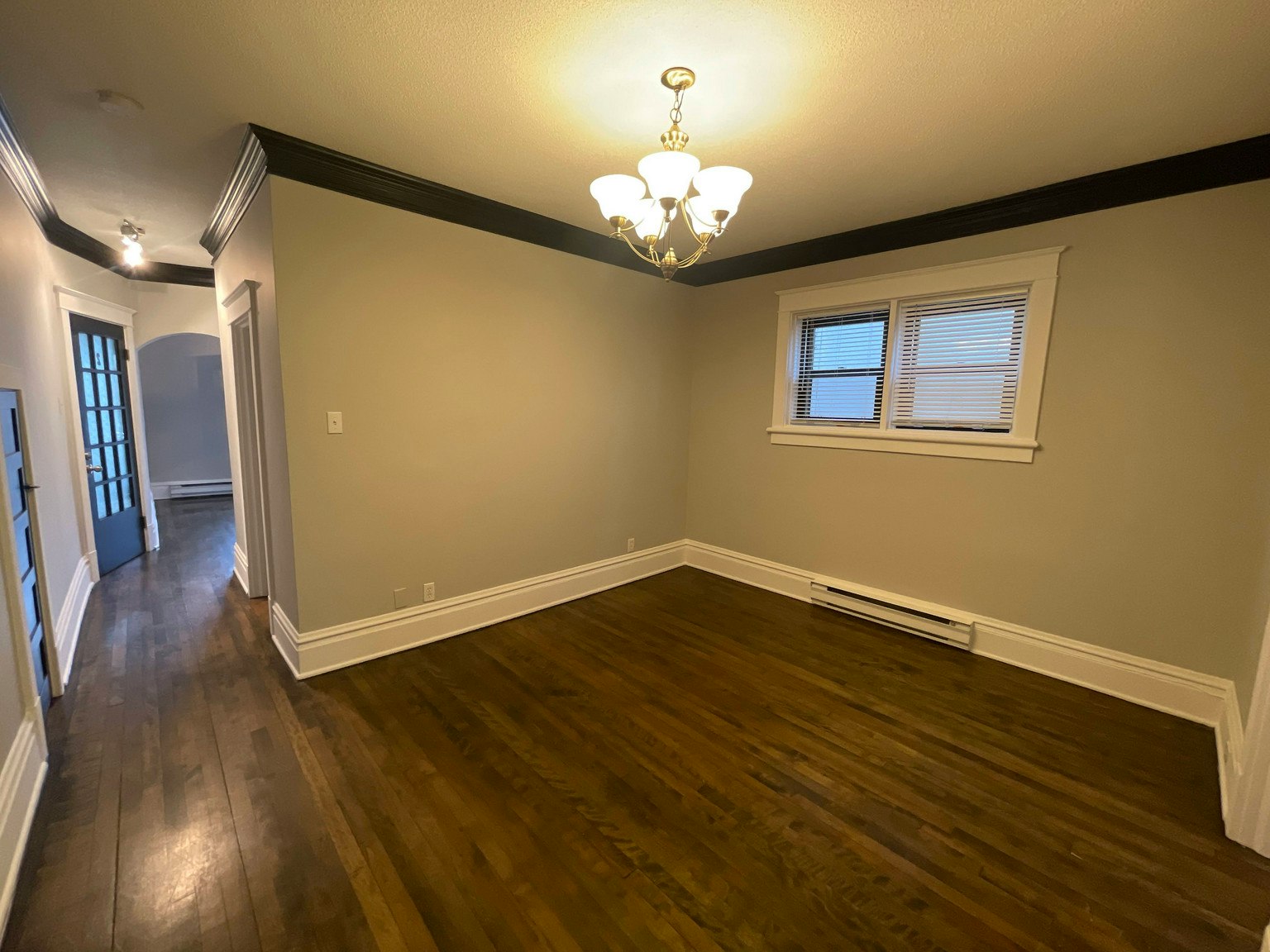 2-190 Stanley Avenue, Ottawa, ON, K1M 1P3 - 4