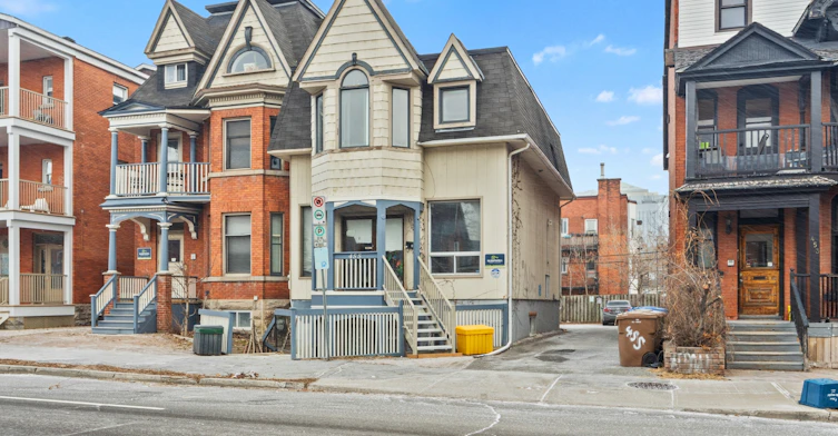 2-455 Somerset Street W, Ottawa, ON, K1R 5J7