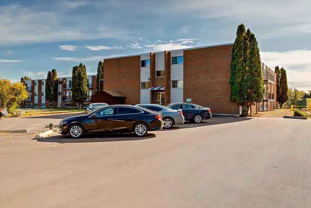 103-672 College Drive SE, Medicine Hat, AB, T1A 7R5 - 13
