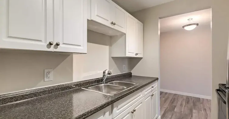 108-672 College Drive SE, Medicine Hat, AB, T1A 7R5 - 7