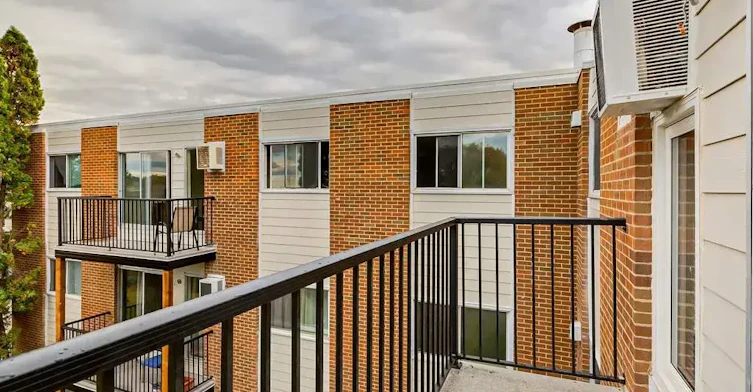 108-672 College Drive SE, Medicine Hat, AB, T1A 7R5 - 9