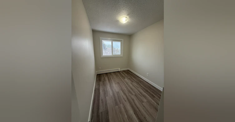 08-11707 80 Street, Edmonton, AB, T5B 2N4 - 32