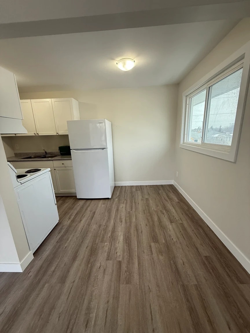 08-11707 80 Street, Edmonton, AB, T5B 2N4 - 29