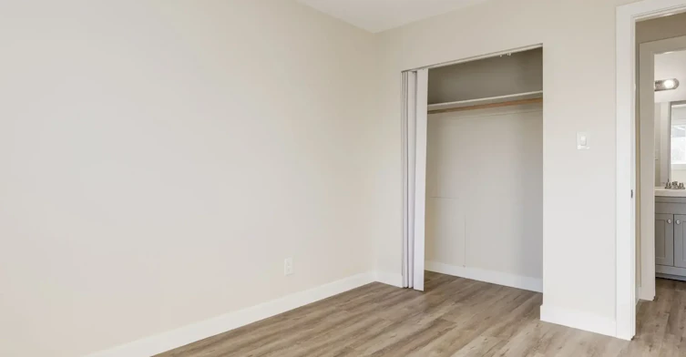 08-11707 80 Street, Edmonton, AB, T5B 2N4 - 14
