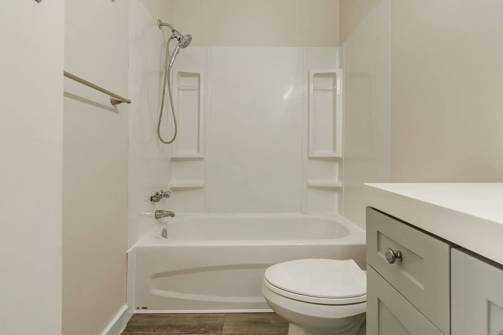 08-11707 80 Street, Edmonton, AB, T5B 2N4 - 19