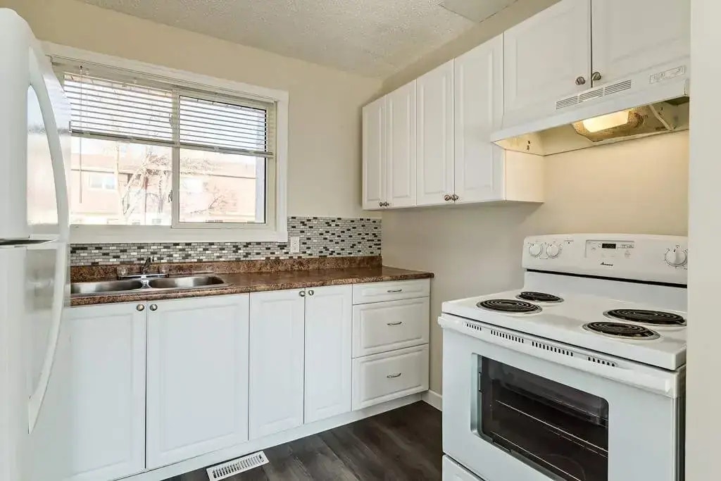 05-5716 50 Avenue, Wetaskiwin, AB, T9A 2R4 - 5