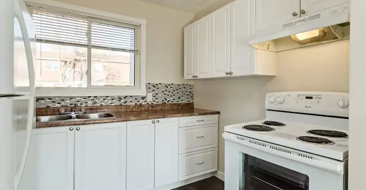 05-5716 50 Avenue, Wetaskiwin, AB, T9A 2R4 - 5