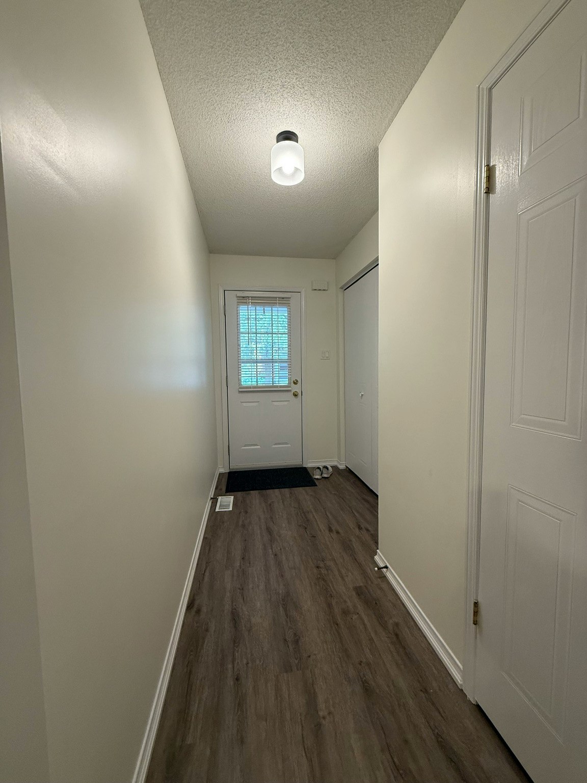 1055 Gordon Street, Guelph, ON, N1G 4X9 - 3