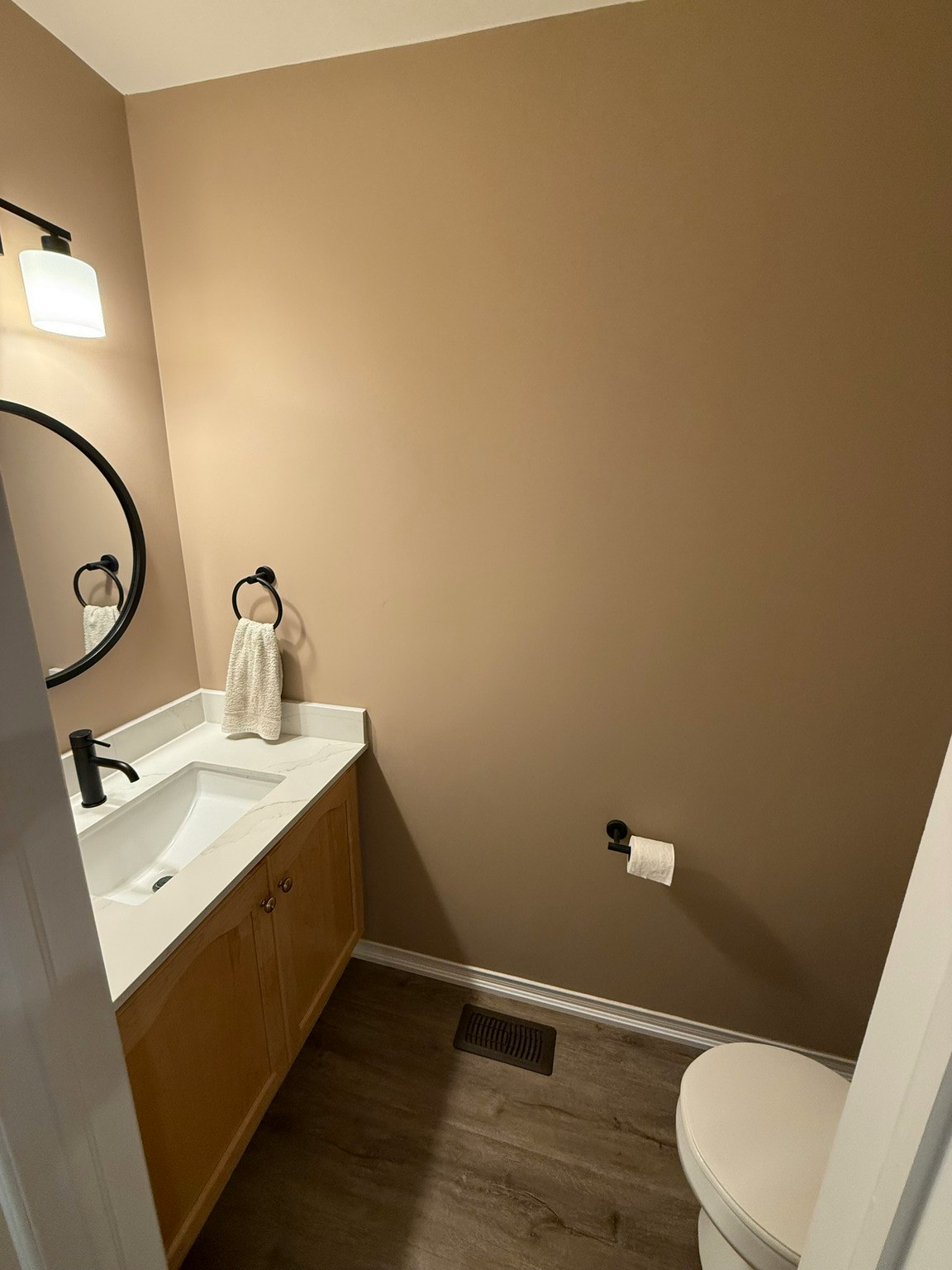 1055 Gordon Street, Guelph, ON, N1G 4X9 - 4