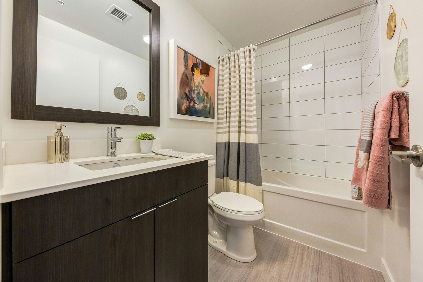 219-510 12th Avenue SW, Calgary, AB, T2R 0X5 - 49
