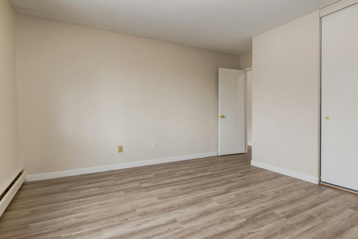 C251-8948 Elbow Drive, Calgary, AB, T2V 0H9 - 9