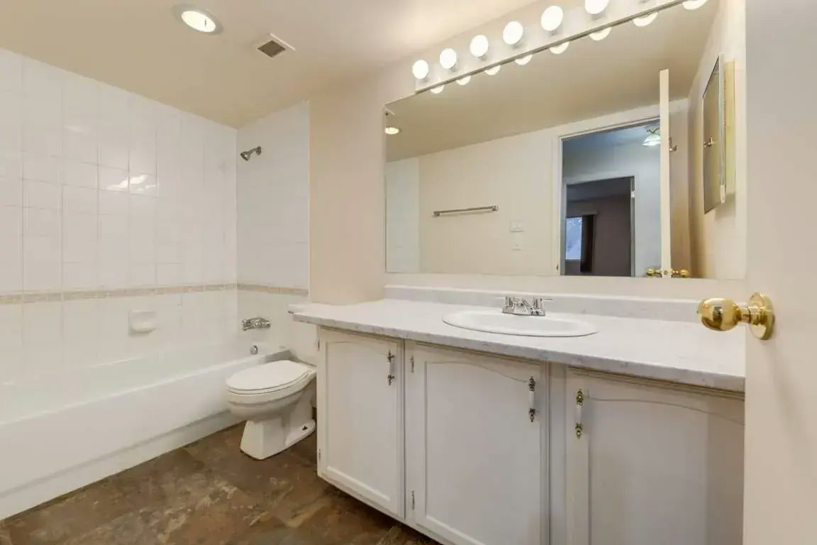 C251-8948 Elbow Drive, Calgary, AB, T2V 0H9 - 43
