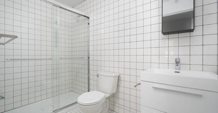 305-1950 Sherbrooke West, Montréal, QC, H3H 1E7 - 4