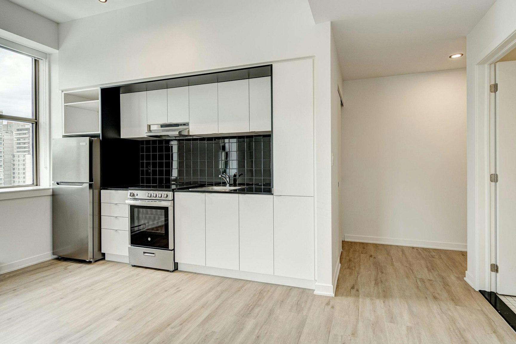 421-1950 Sherbrooke West, Montréal, QC, H3H 1E7 - 2