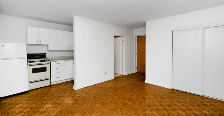 6-161 Somerset Street West, Ottawa, ON, K2P 0H7