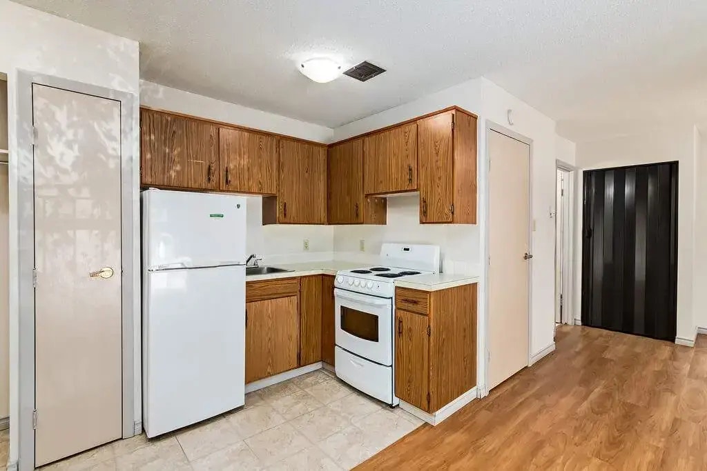 11-2127 Palm Road South, Lethbridge, AB, T1K 3N1 - 4