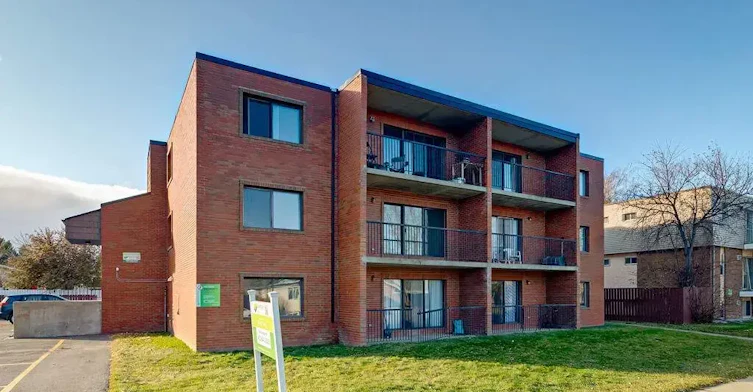 302-2119 Palm Road South, Lethbridge, AB, T1K 3N1 - 11