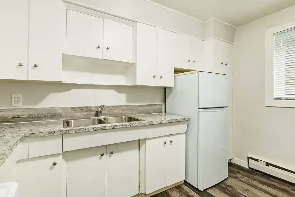 09-10657 103 Street NW, Edmonton, AB, T5H 2V6 - 5