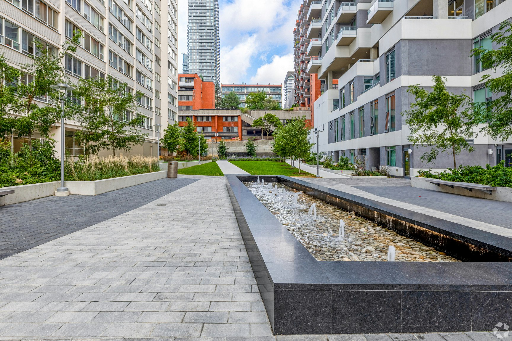 0117-33 Holly Street, Toronto, ON, M4S 2G8 - 11