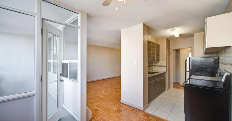 0419-33 Holly Street, Toronto, ON, M4S 2G8 - 25