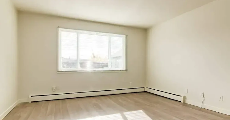 02-8411 119 Avenue, Edmonton, AB, T5B 0W3 - 10