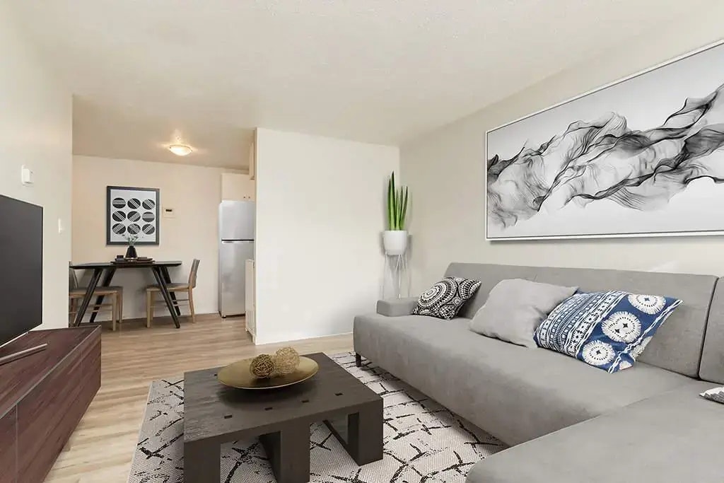 02-8411 119 Avenue, Edmonton, AB, T5B 0W3 - 4