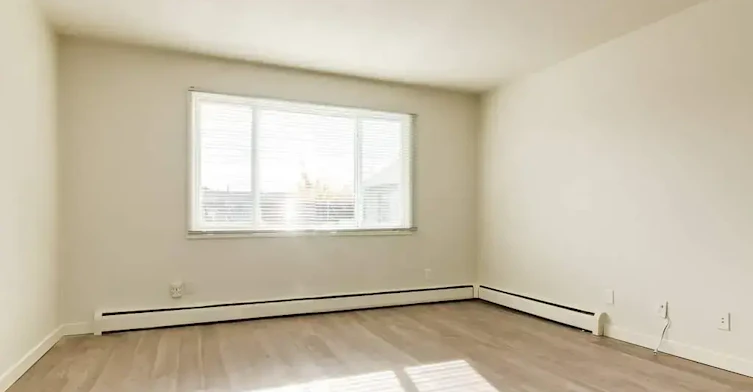 09-8411 119 Avenue, Edmonton, AB, T5B 0W3 - 10
