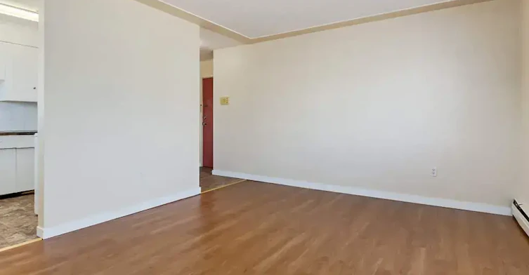 06-10651 105 Street NW, Edmonton, AB, T5H 2X1 - 9