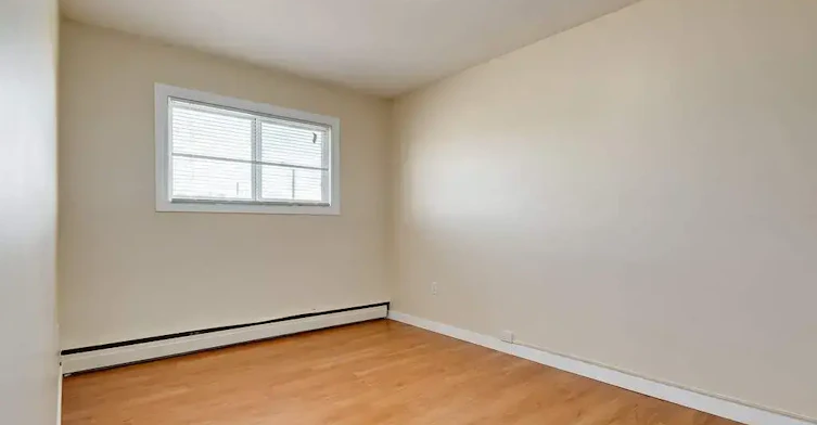 06-10651 105 Street NW, Edmonton, AB, T5H 2X1 - 14