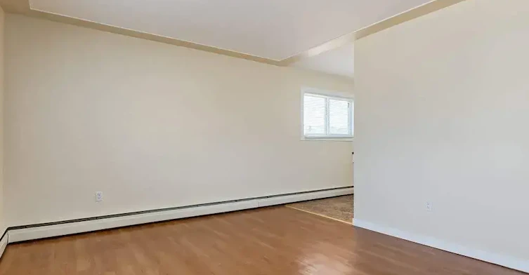 06-10651 105 Street NW, Edmonton, AB, T5H 2X1 - 8