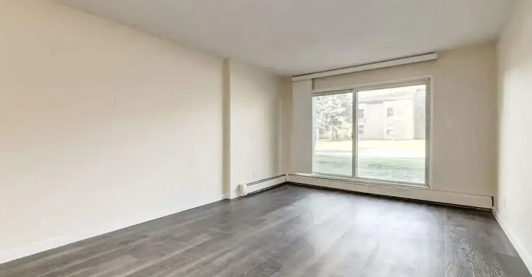 207-5411 39 Avenue, Wetaskiwin, AB, T9A 2Y1 - 14