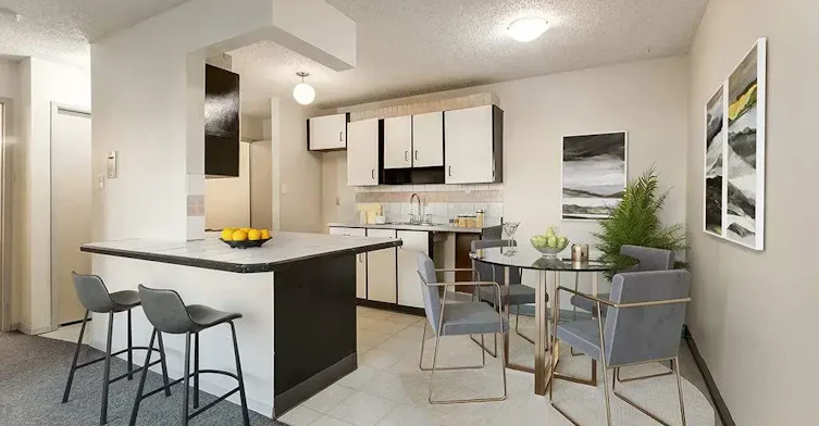111-524 1a Avenue East, Brooks, AB, T1R 0S9 - 2