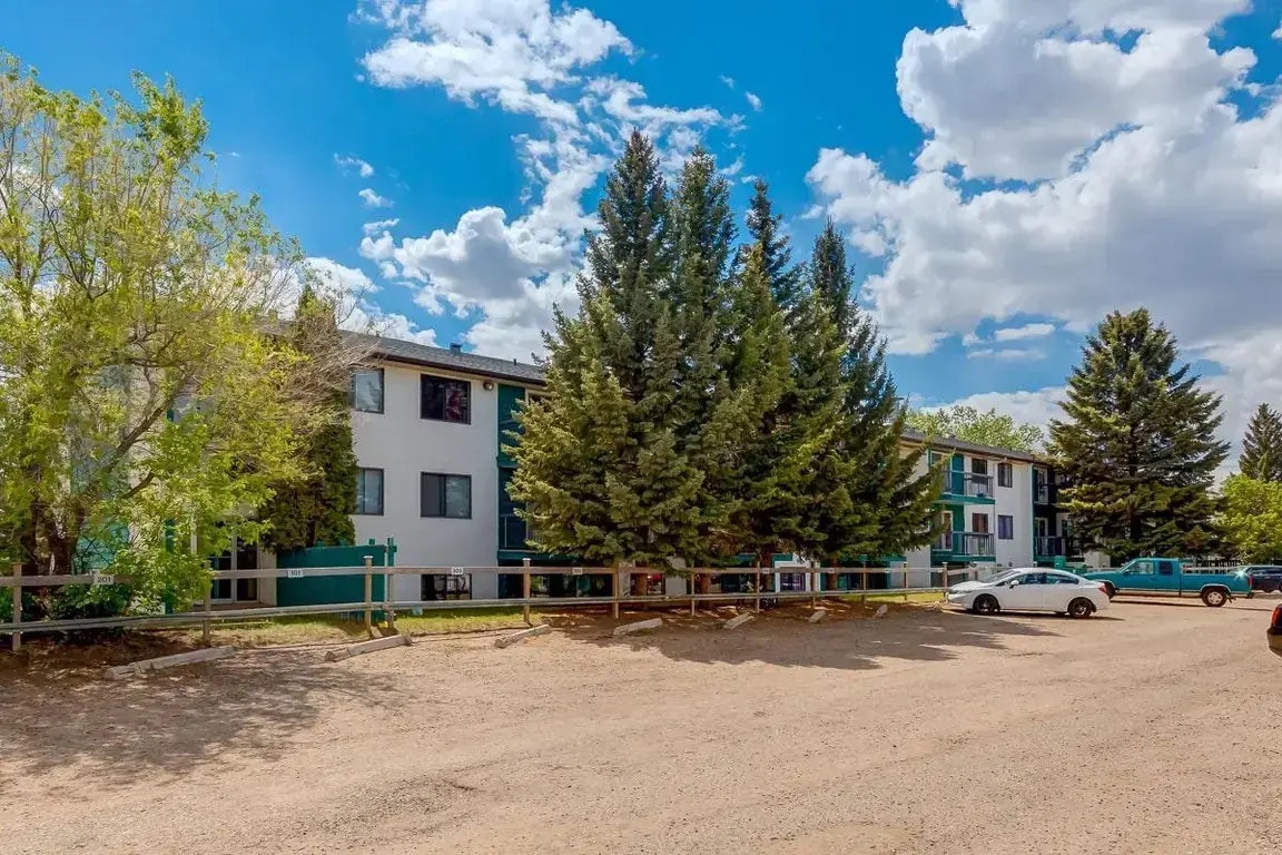 200-524 1a Avenue East, Brooks, AB, T1R 0S9 - 8