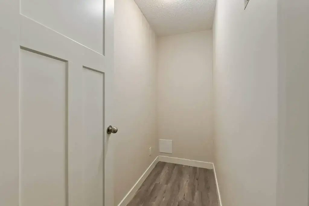 108-404 5 Avenue W, Brooks, AB, T1R 0T5 - 8