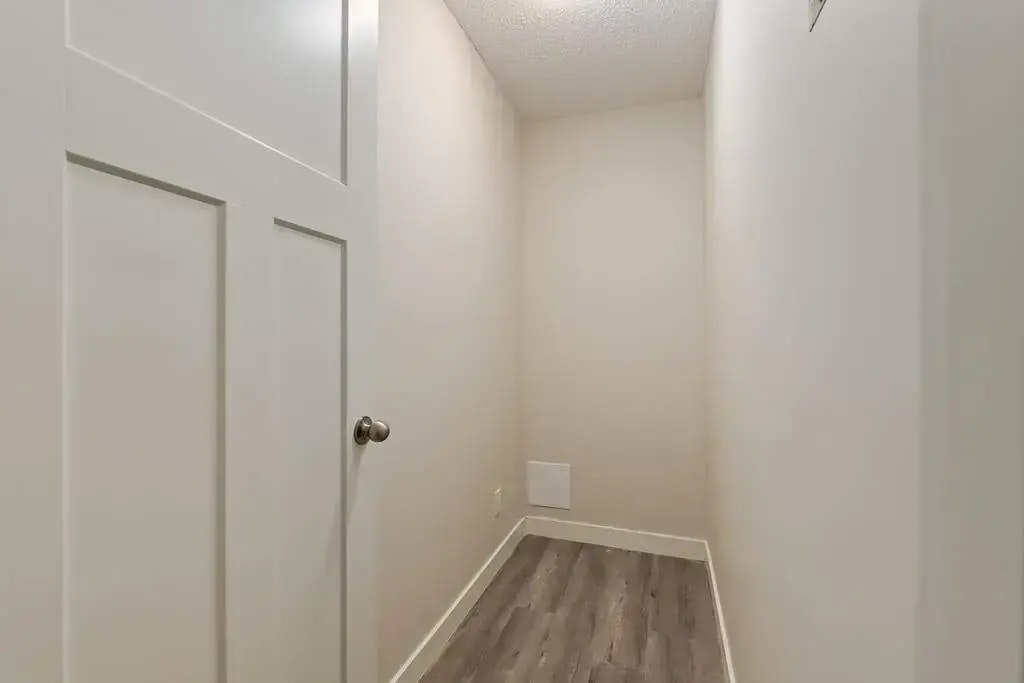 308-404 5 Avenue W, Brooks, AB, T1R 0T5 - 8