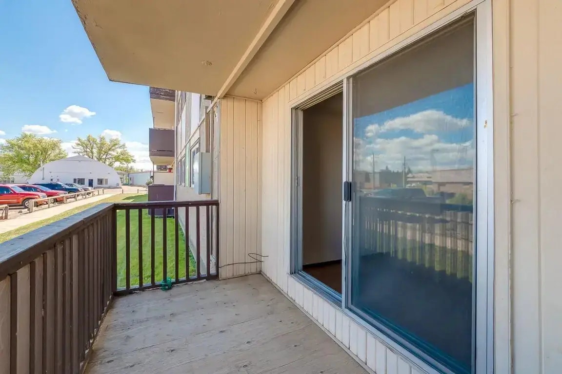 308-404 5 Avenue W, Brooks, AB, T1R 0T5 - 9