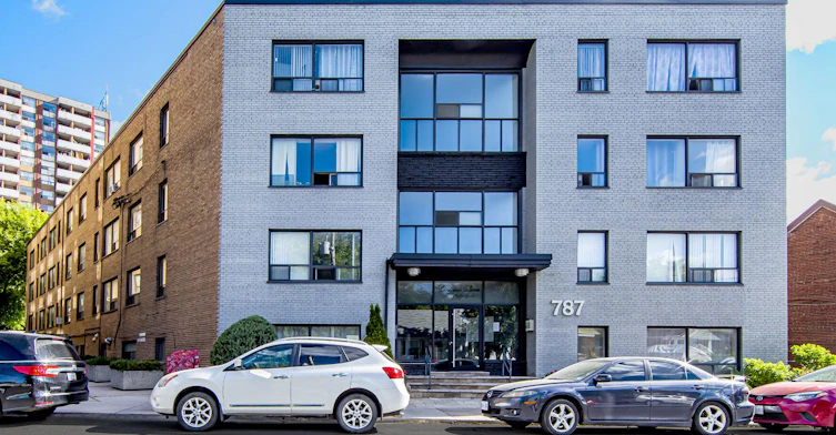787 Vaughan Road, Toronto, ON, M6E 2Z6 - 2