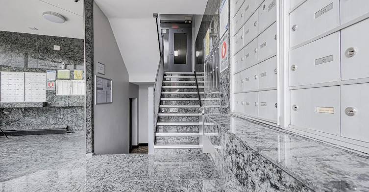 787 Vaughan Road, Toronto, ON, M6E 2Z6 - 11