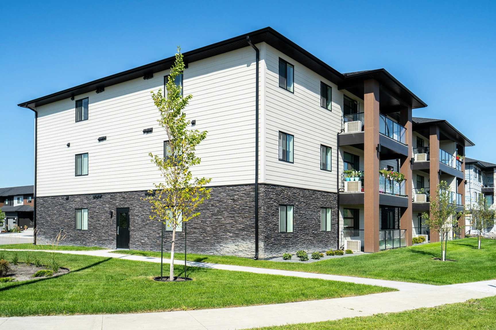 303A-4-4 Brighton Lane, Steinbach, MB, R5G 2X1 - 11